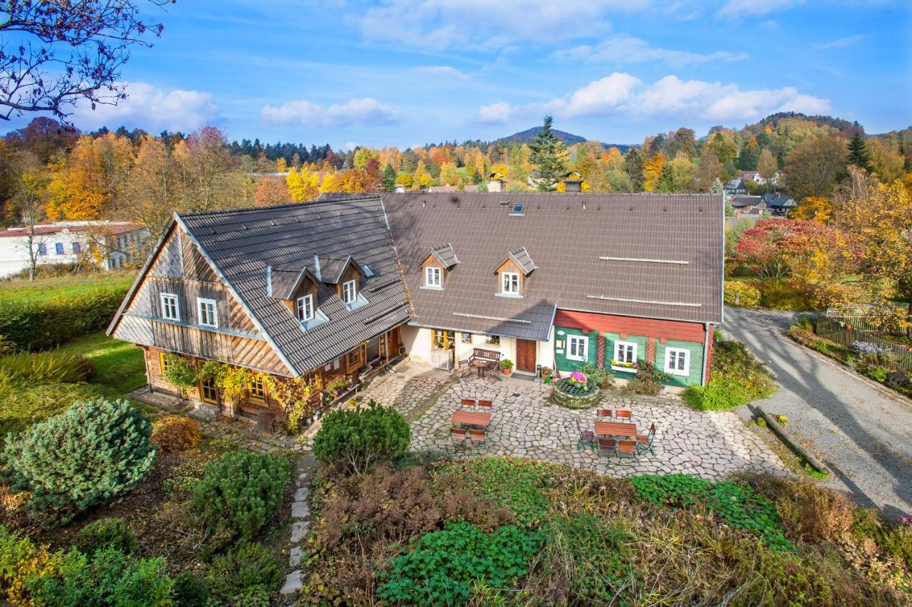 Penzion Na Stodolci Chřibská Bagian luar foto